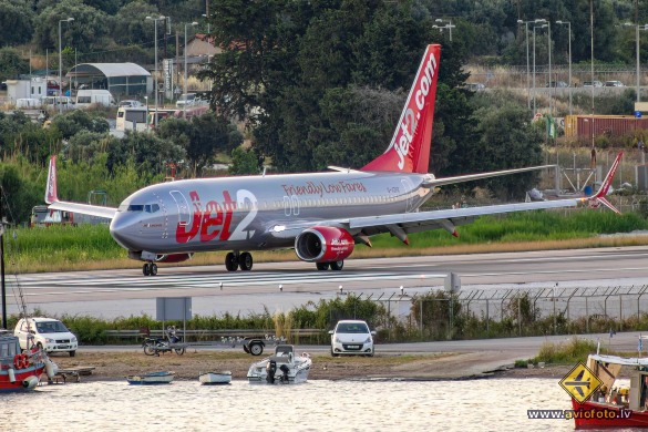 Boeing 737-8MG